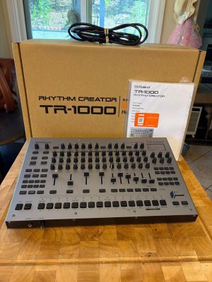 Roland TR-1000 Rhythm Creator 2025 - Present - Silver - MINT